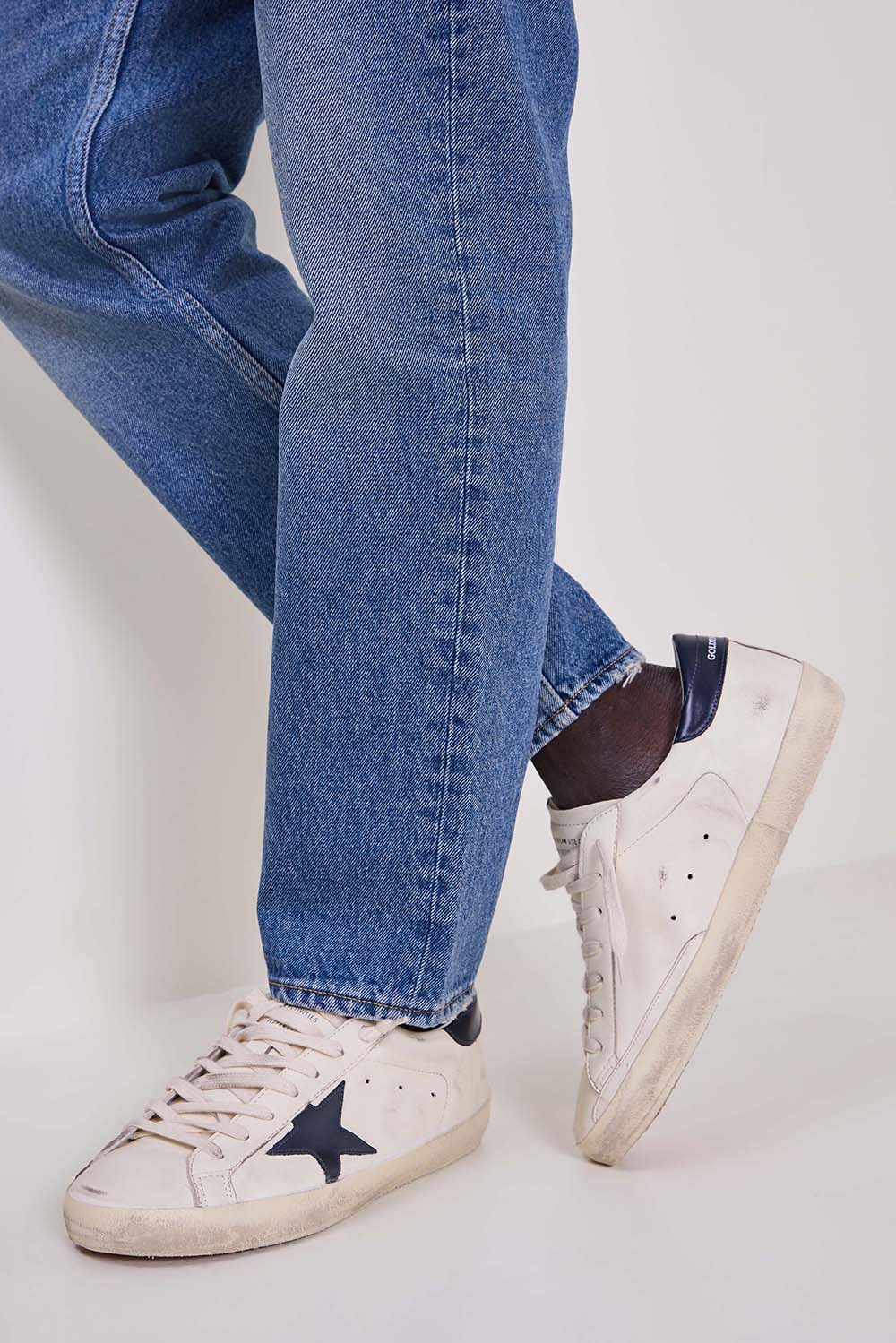 תמונת כל הלוק של סניקרס